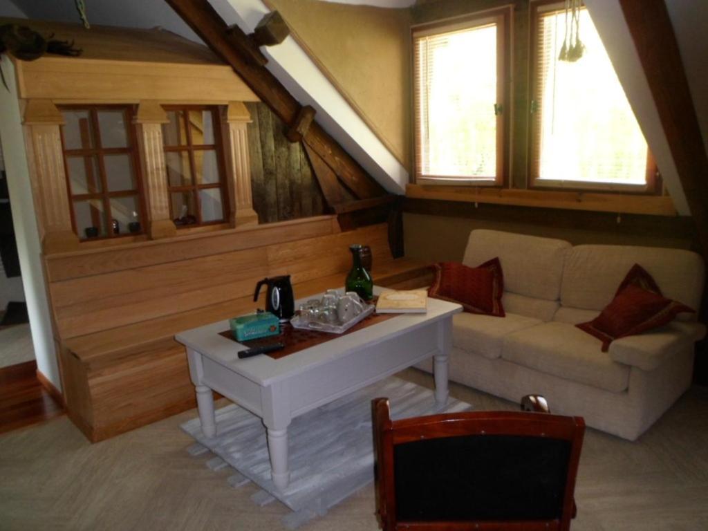 Les Chambres De Pontfol - Chambres D'Hotes - Guest House Victot-Pontfol ภายนอก รูปภาพ