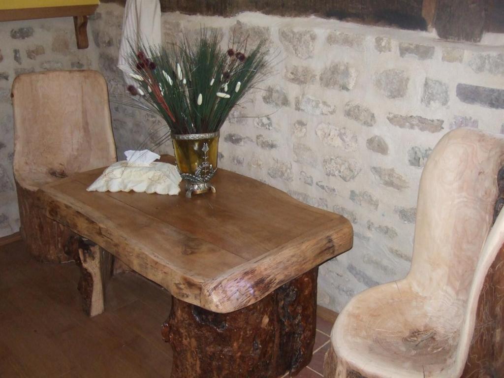 Les Chambres De Pontfol - Chambres D'Hotes - Guest House Victot-Pontfol ภายนอก รูปภาพ